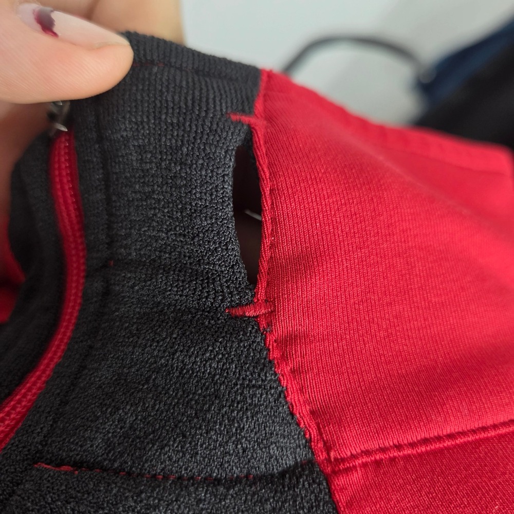 Adidas ClimaCool Mens Red Black Full Zip Track Jacket Thumbholes Medium - Picture 8 of 8